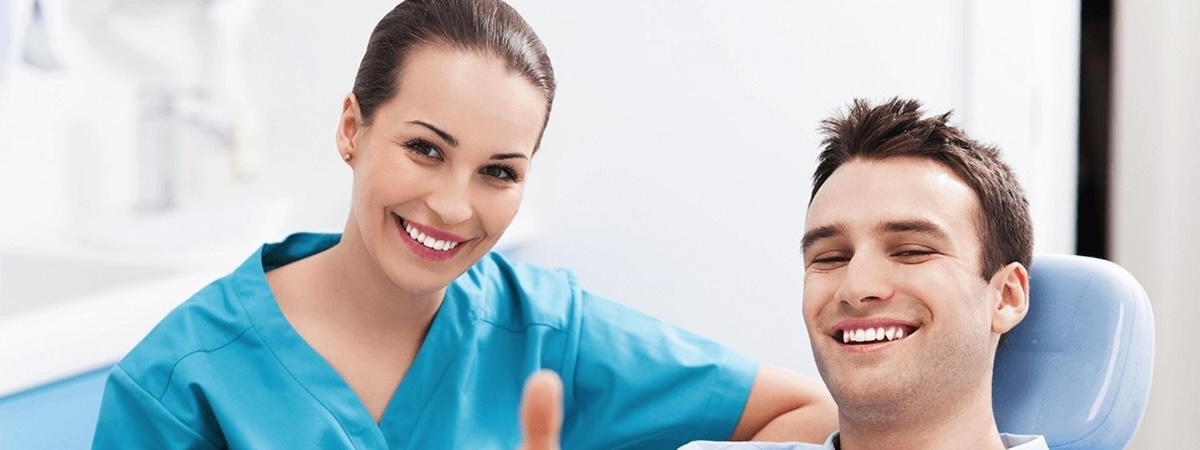 Porcelain veneers